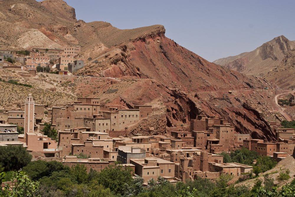 Dades valley Excursion trip Tour trekking in Dades gorges Morocco.